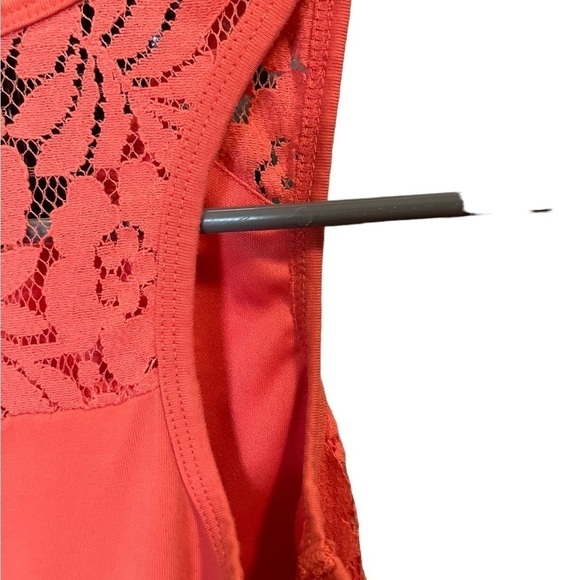 Jona Michelle Multicolored Lacy Special Occasion Dress Size 8 - Picture 4 of 9